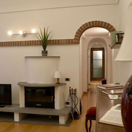 La Casa Di Anita Apartment Asti Ngoại thất bức ảnh