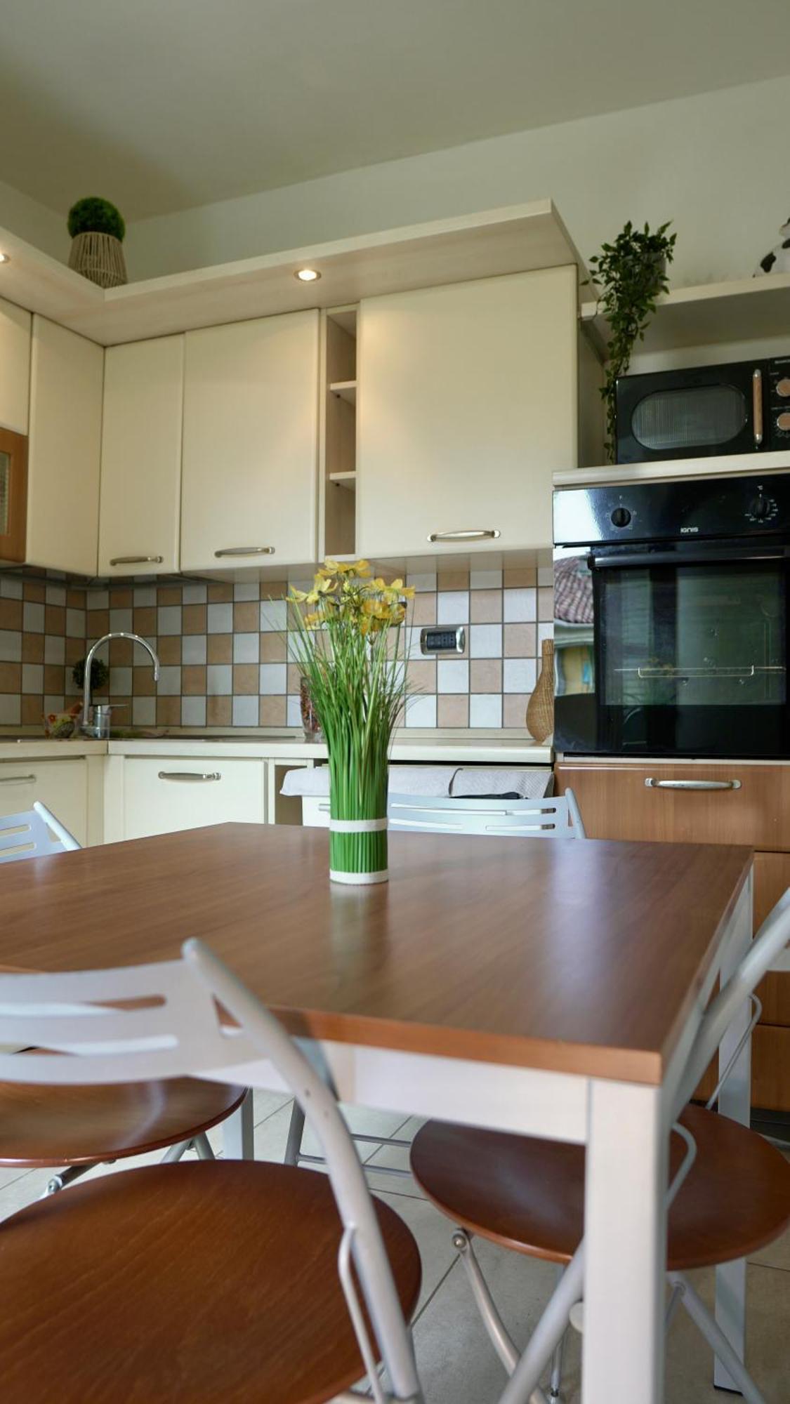 La Casa Di Anita Apartment Asti Ngoại thất bức ảnh
